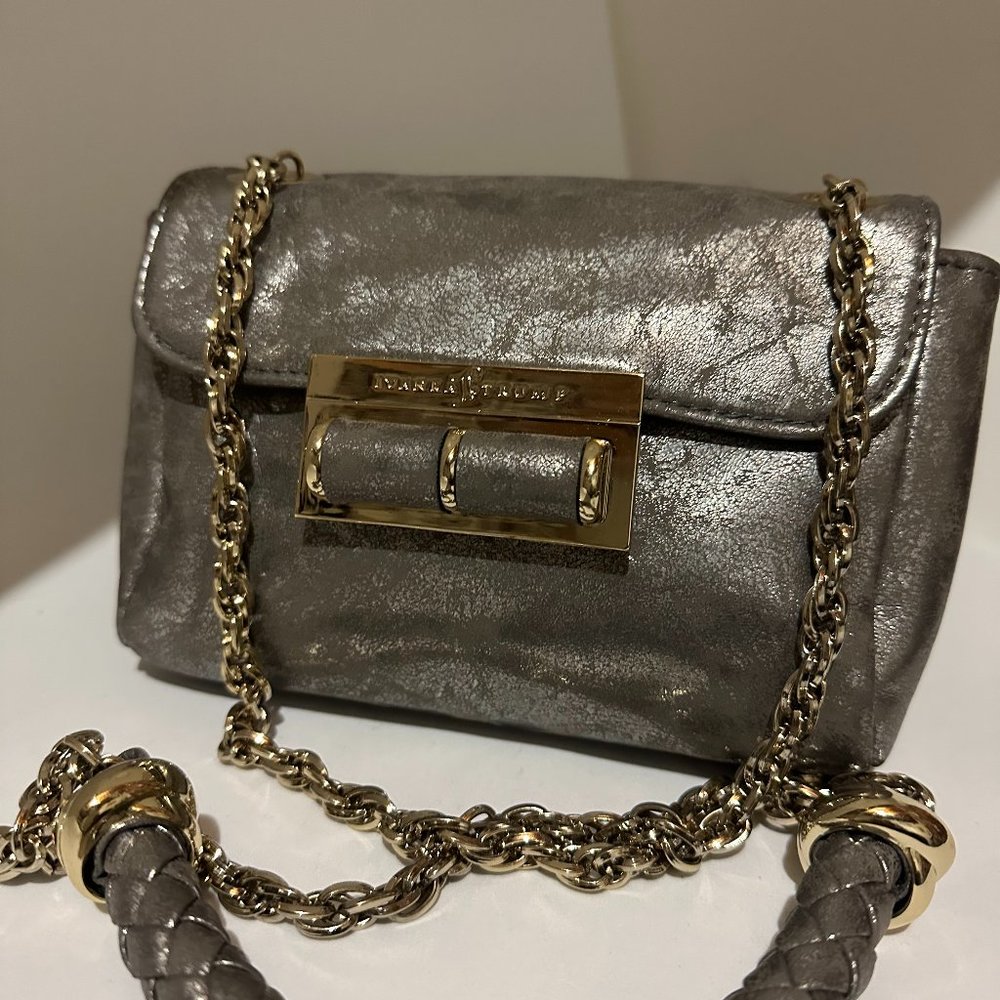 Ivanka Trump Evening Wedding Bag Bronze Metallic Gold Bracelet Chain Strap
